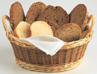 Brotkorb - Mit Brot gefüllter Brotkorb