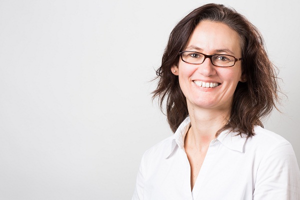 Dr. Nicole Weiffen