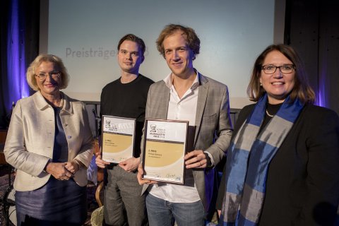 Claas Relotius erhält den Konrad-Duden-Journalistenpreis 2018 Claas Relotius erhält den Konrad-Duden-Journalistenpreis 2018