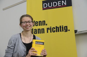 Jungprofis überzeugen beim Finale des Jungjournalistenwettbewerbs von Duden Jungprofis überzeugen beim Finale des Jungjournalistenwettbewerbs von Duden